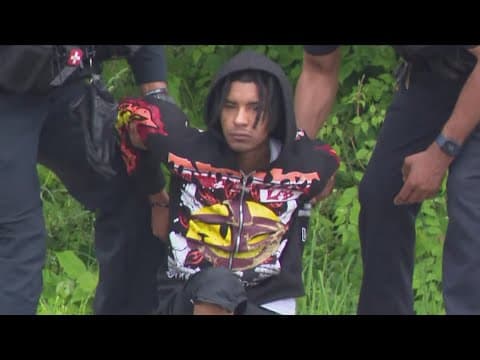 Two 21-year-olds arrested for shooting at DC police officer