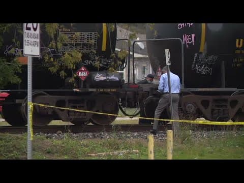 LIVE: Authorities give update after person hit, killed by train in southeast Houston