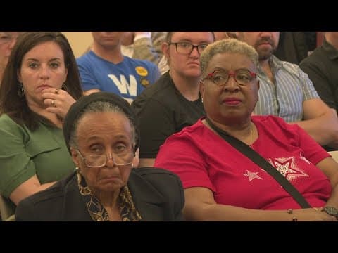 Community debate over Commanders return to DC continues