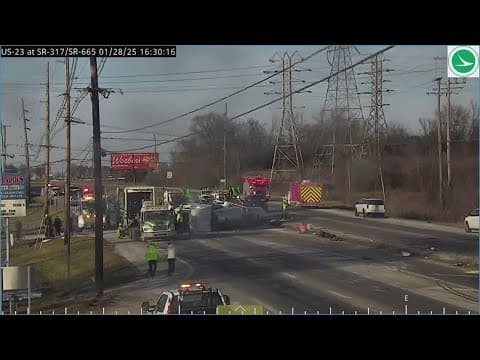 1 injured in a truck crash involving chemicals on US-23 near London Groveport Road