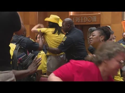 Protesters removed from Houston City Council meeting over mayor's $7 billion budget proposal