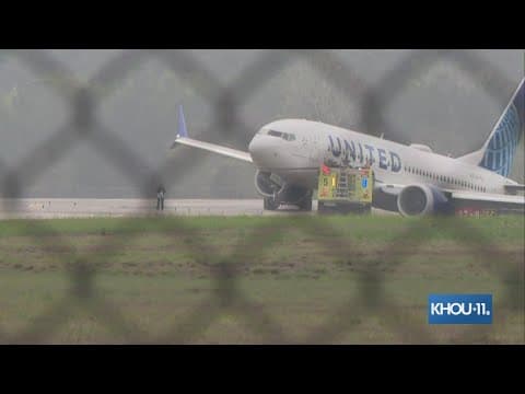 Breaking: United plane evacuated after landing issue at Bush Airport Friday morning, Houston Airport