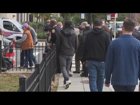 Northwest D.C. neighbors come together for public safety walk