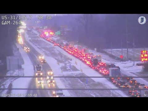 Fatal crash closes northbound lanes of US 31 in Hamilton County