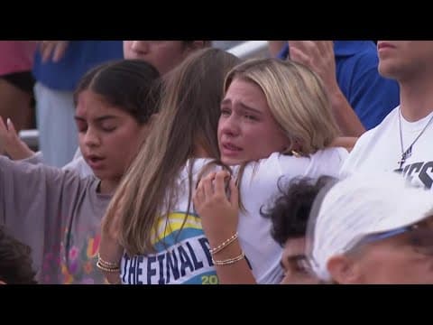Hundreds gather at Kerrville Stadium vigil to pray for flood victims
