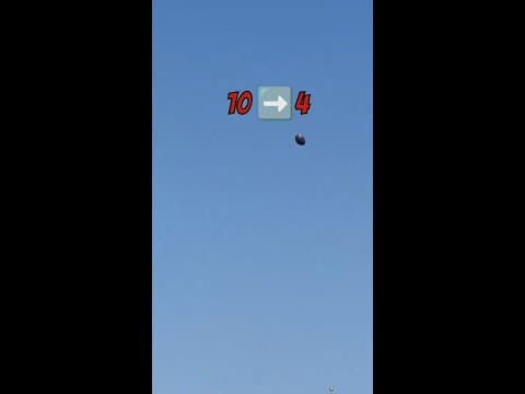 Julian Sayin and Jeremiah Smith warm up