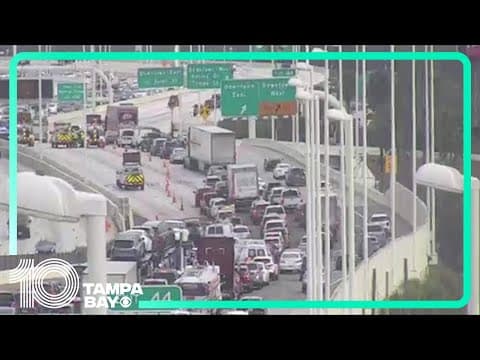Crash involving 4 vehicles blocks multiple lanes on northbound I-275 in Tampa