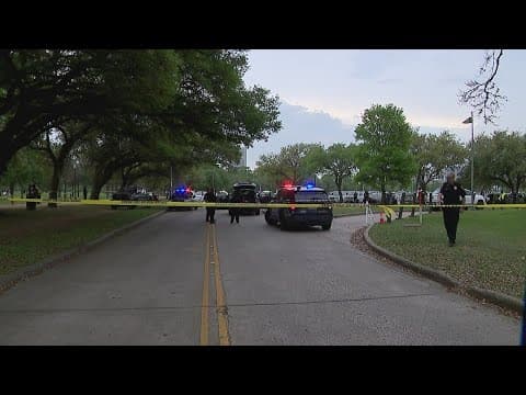 Woman shot by security guard after getting into fight over parking spot near Houston Zoo