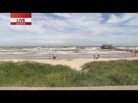 Tracking the possibility of heavy rain and flooding across Southeast Texas this week