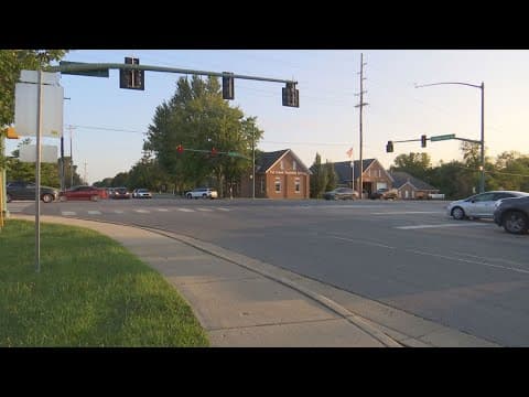 Fishers police looking for driver of car who struck teen