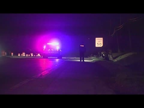 Police: 1 critically injured in single-vehicle crash in south Columbus