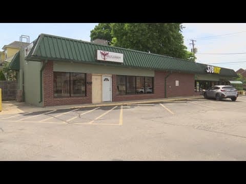 Smash and grab burglary at Noblesville gun store
