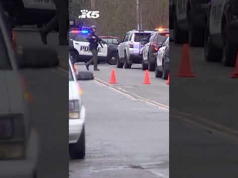 Everett man shoots at neighbors, engages police in 11 hour standoff