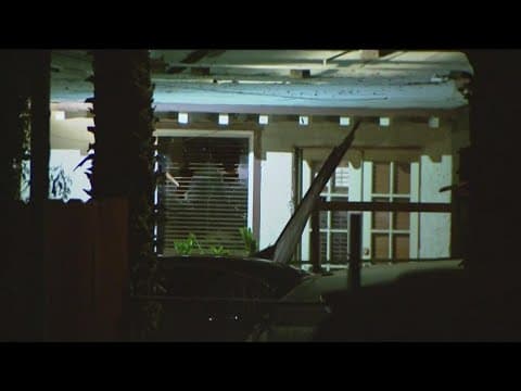 Barricaded gunman in Mountain View shoots at police