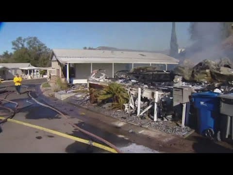 Neighbors react to brush fire that destroyed multiple homes in Lakeside | 10 p.m. update