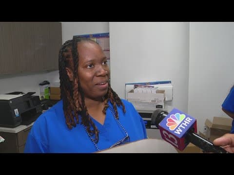 Student nurses make night-shift appreciation kits