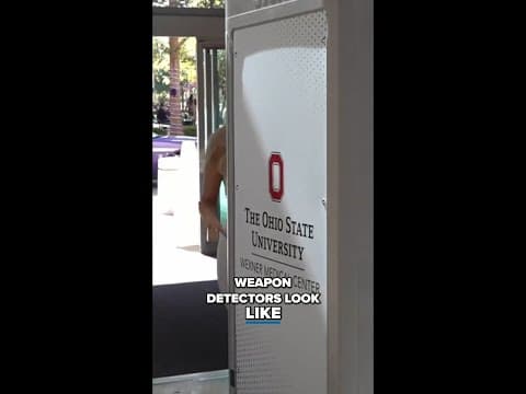 When will we start to see leaves change colors in Ohio?