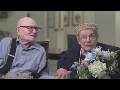 Texas couple renews vows 71 years into marriage