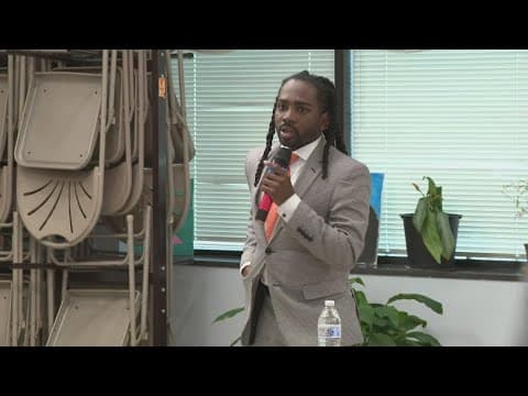 Trayon White addresses Ward 8 constituents after bribery charges