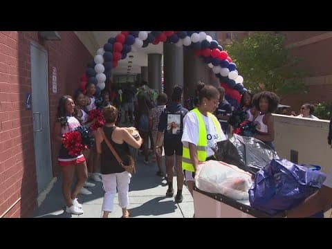 Freshman class moves into Howard University