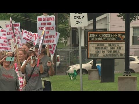 Columbus school board, teachers' union remain at odds after failed contract negotiations