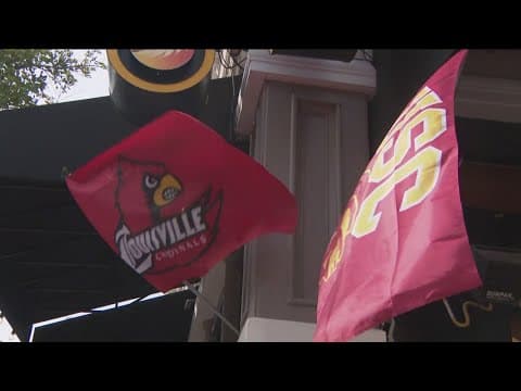 USC Trojan and Louisville Cardinal fans visit San Diego to watch Holiday Bowl