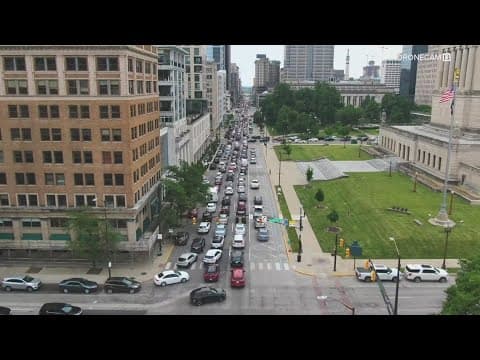 Thousands of Pacers fans flood downtown Indy for free merch ahead of NBA Finals
