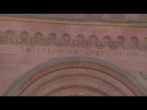 White House launches review of Smithsonian Museum exhibits