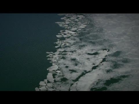 Crews rescue 9 people stuck on ice sheet in Lake Pepin