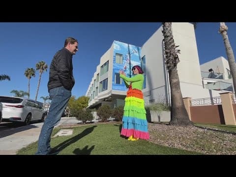 San Diego muralist adds splash of color to Point Loma with 'Sky's the Limit' | Zevely Zone