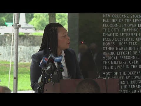 A wreath-laying ceremony opened the day of remembrance at the Hurricane Katrina Memorial