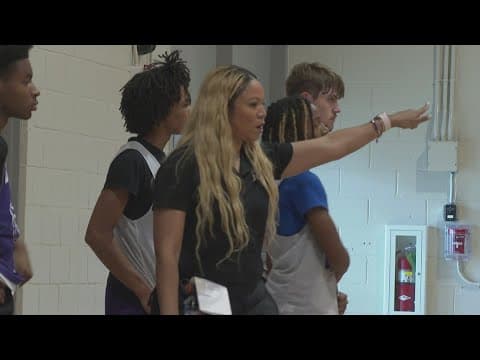'This is absolutely where I belong' - Woman leads Hahnville High boys basketball team