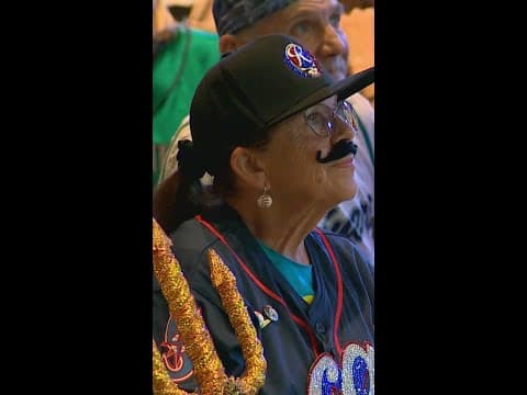 Seattle goes wild after Mariners score 10 runs