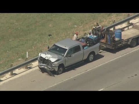 Off-duty officer injured in crash involving tractor-trailer in Hutchins