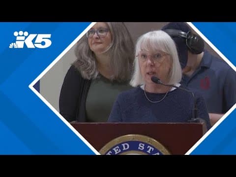 US senators denounce cuts to Apple Health