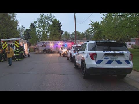 2 killed in early morning house fire