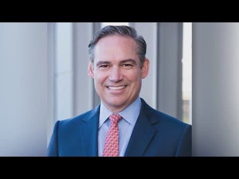 Boeing names a new CEO