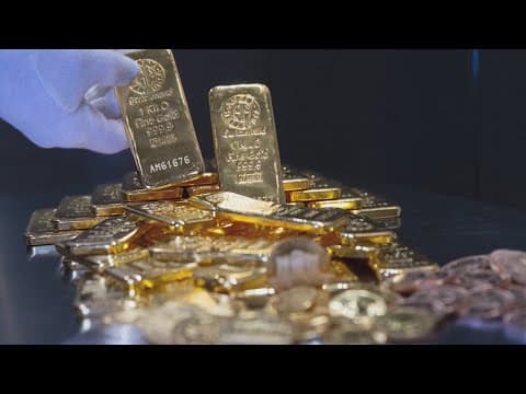 Price of gold hits new record