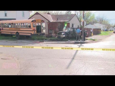 3 injured in crash involving school bus in South Linden