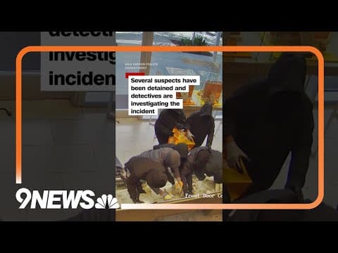 More than 20 people ransack jewelry store in $1 million heist