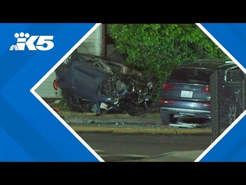 4 people hurt in Kent crash