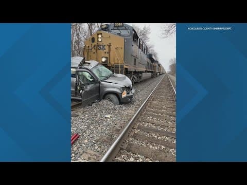 Man killed in train crash in Northern Indiana