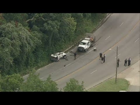 3 killed, 3 others hospitalized following 2-car crash in Dallas, officials say