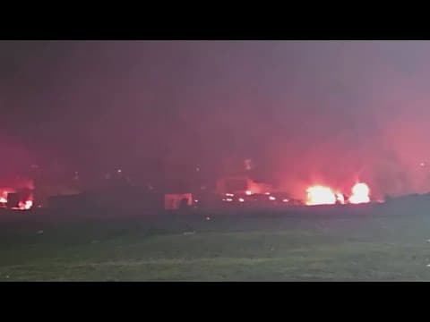 6 people feared dead after medical plane crashes in Philadelphia