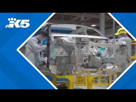 Trump pauses tariffs for U.S. automakers