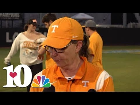Karen Weekly speaks in press conference after Lady Vols win back-to-back SEC regular season titles