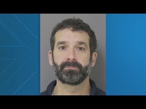 Forest Park High School teacher charged with exposing himself to students