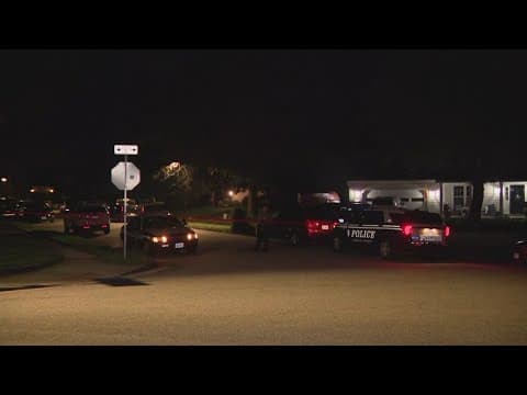 Police shoot man armed with chainsaws in Fairfax County