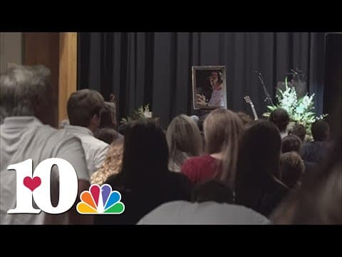 Community celebrates legendary coach Bob Black's life at Fulton High School