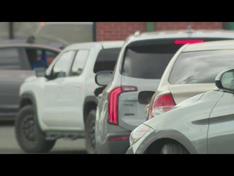Food bank pop-up event in Stafford draws dozens of federal workforce families amid shutdown